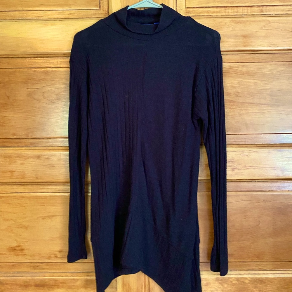 Black long top